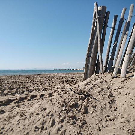 Grand Studio Au Grau-Du-Roi Proche Seaquarium Et Plage Le Grau-du-Roi Zewnętrze zdjęcie